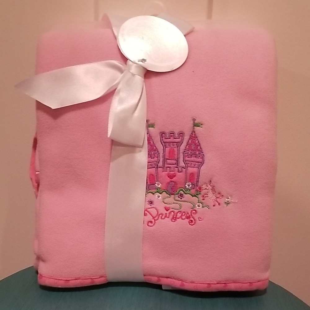 Embroidered/stitched Princess & Castle Pink Fleece Blanket With Gift Tag 30X40